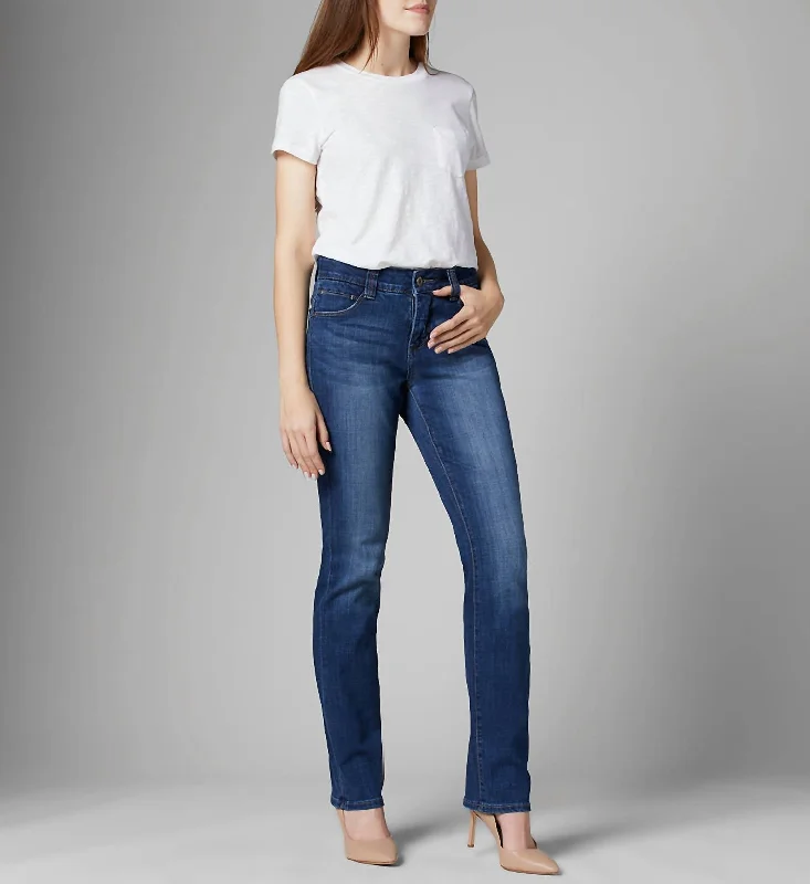 High waisted cargo wide leg pants for women in a practical and stylish styleJag Mid Rise Straight Leg In Blue