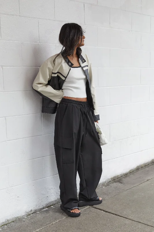 Cuffed flared pants for women in a retro - inspired styleNYLON CARGO PANT