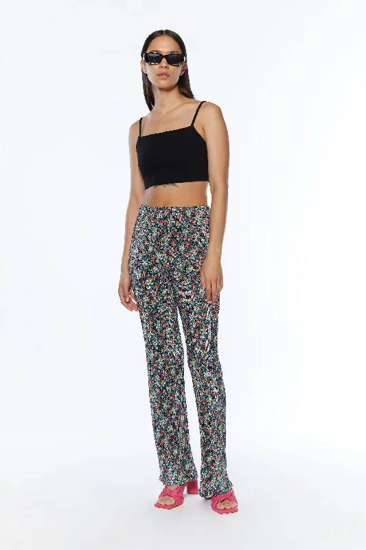 Ripped skinny jeans for women in a edgy stylePLEATED FLORAL PANT
