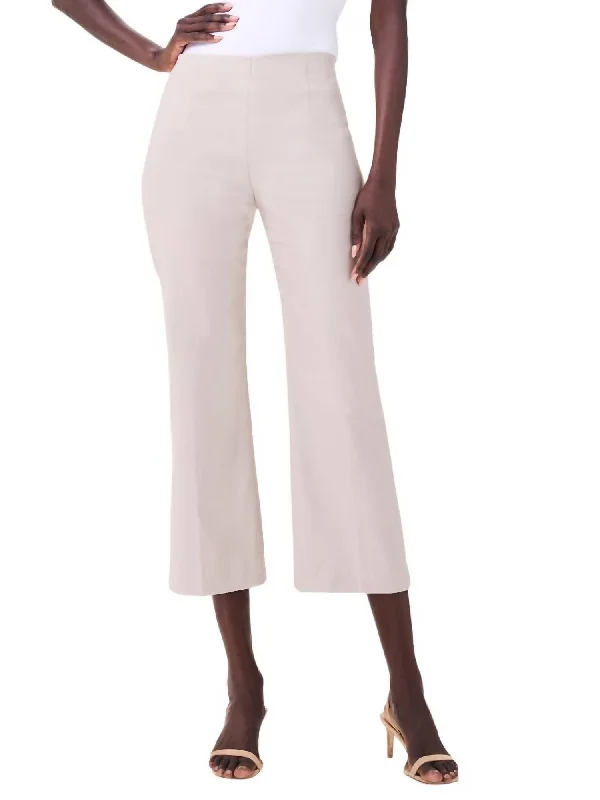 Houndstooth print wide leg pants for women in a sophisticated and statement - making stylePolished Wonderstretch Wide-Leg Crop Trouser In Cobblestone