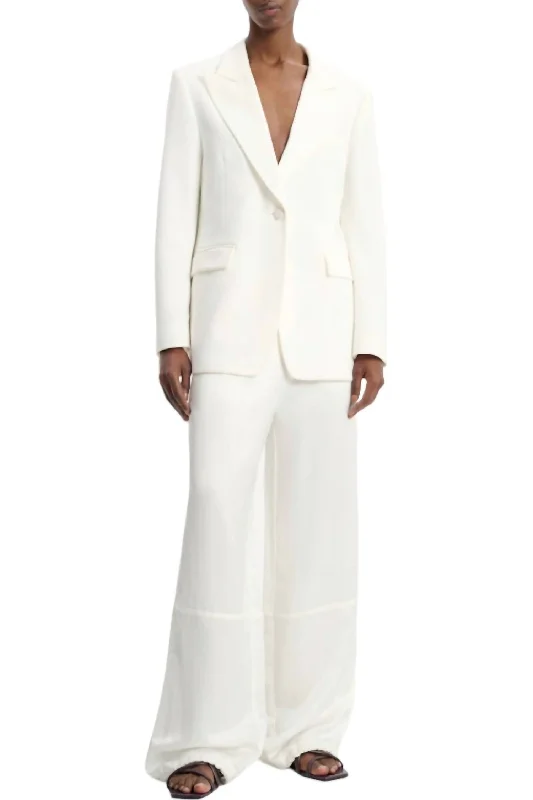 Midi length pants for women with eleganceSlouchy Coolness Pants In Light Cream