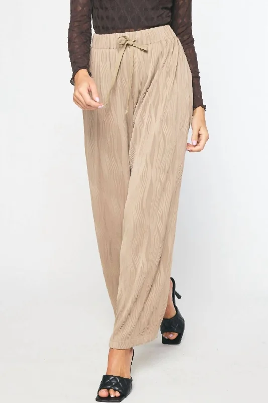 Tartan check pants for women in a traditional - modern styleTextured Wide Leg Pant In Mocha