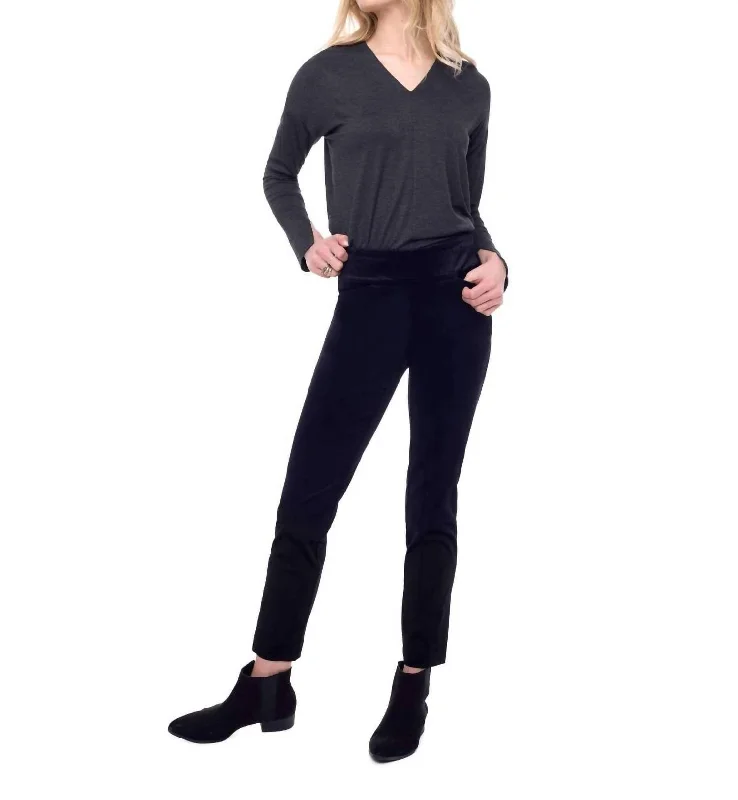 Trousers with front pleats for women in a formal and tailored lookVelveteen Slim Ankle Pant In Black
