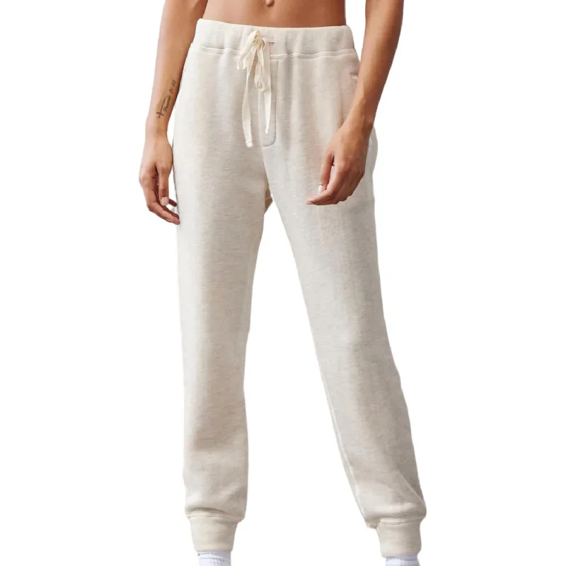 Velvet wide leg pants for women in a luxurious styleWomen's Halsey Easy Sweatpant In Heather Oat Velvet wide leg pants for women in a luxurious styleWomen's Halsey Easy Sweatpant In Heather Oat