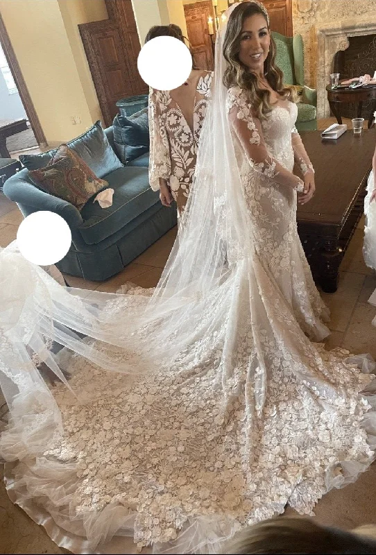 Wedding Dresses with Embroidered Stars and Sequined Dots and Sheer Sleeve and Belt and Embroidered Floral Patterns for a Celestial and Playful Look20-01 Wedding Dresses with Embroidered Stars and Sequined Dots and Sheer Sleeve and Belt and Embroidered Floral Patterns for a Celestial and Playful Look20-01