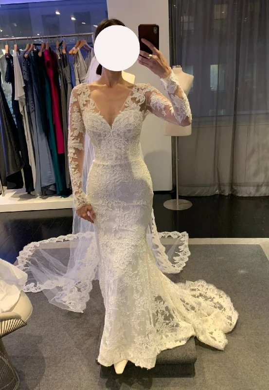 Wedding Dresses with Embroidered Stars and Sequined Dots and Sheer Sleeve and Belt and Embroidered Floral Patterns for a Celestial and Playful LookAmsale Andi M714 Wedding Dresses with Embroidered Stars and Sequined Dots and Sheer Sleeve and Belt and Embroidered Floral Patterns for a Celestial and Playful LookAmsale Andi M714