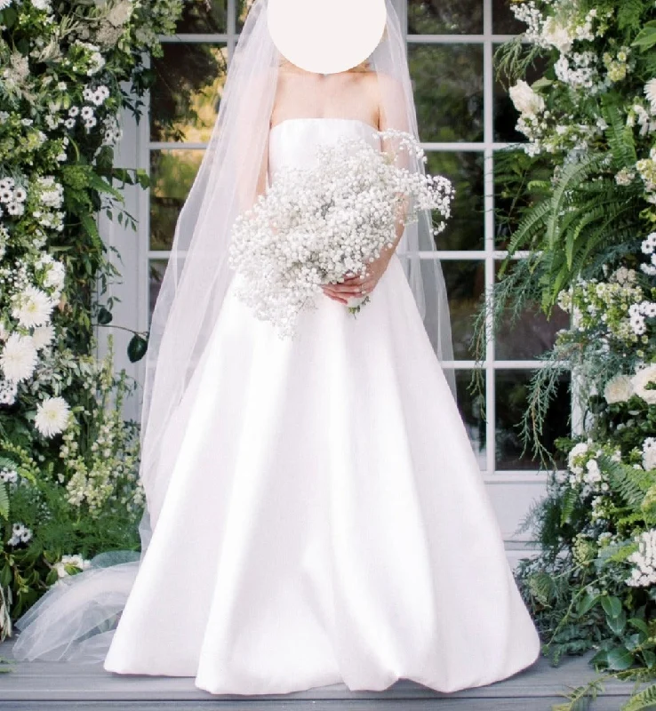 Wedding Dresses with Embroidered Floral Patterns and Tassel Hem and Sequined Bodice and Satin Sash for a Bohemian and Glamorous LookAmsale Pina Wedding Dresses with Embroidered Floral Patterns and Tassel Hem and Sequined Bodice and Satin Sash for a Bohemian and Glamorous LookAmsale Pina
