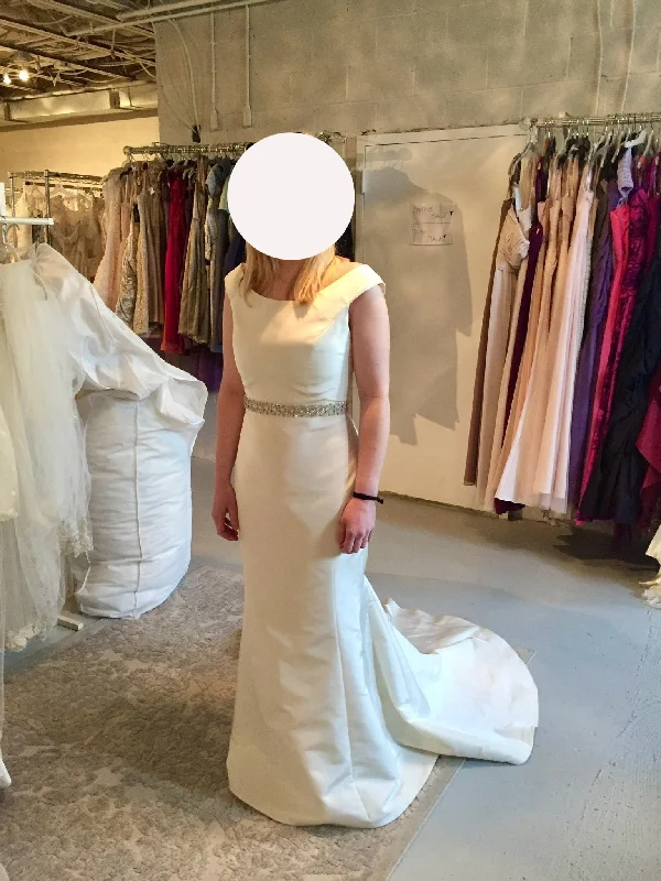 Princess Style Wedding Dresses with Tulle Overlay and Floral EmbroideryAmsale Robyn