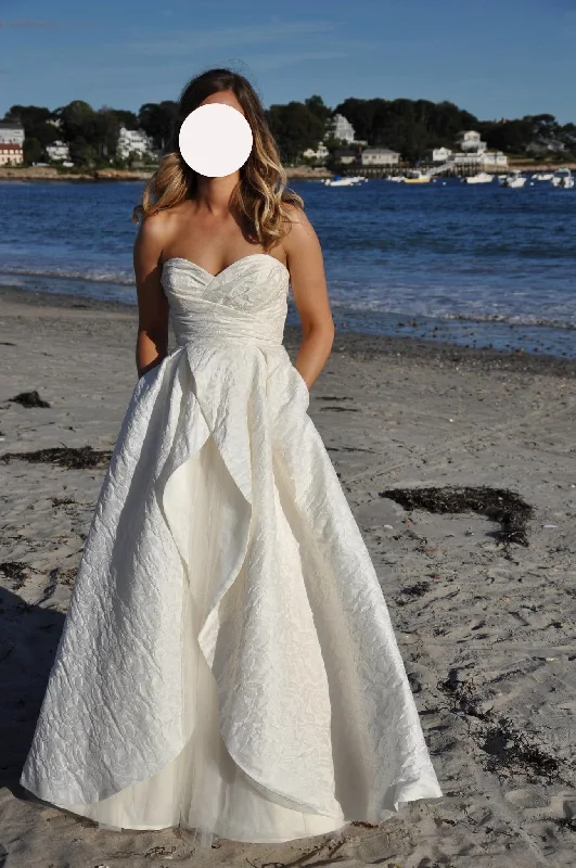 Wedding Dresses with Puff Sleeves and A Line Skirt for a Retro CharmHayley Paige Venice 1401 Wedding Dresses with Puff Sleeves and A Line Skirt for a Retro CharmHayley Paige Venice 1401