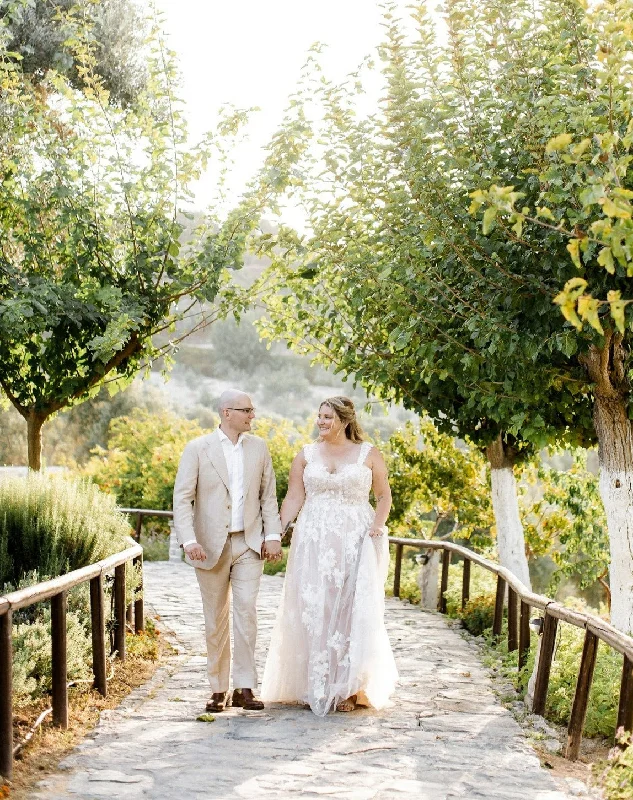 Embroidered Wedding Dresses with Metallic Thread for a Luxurious FeelMadi Lane Elora