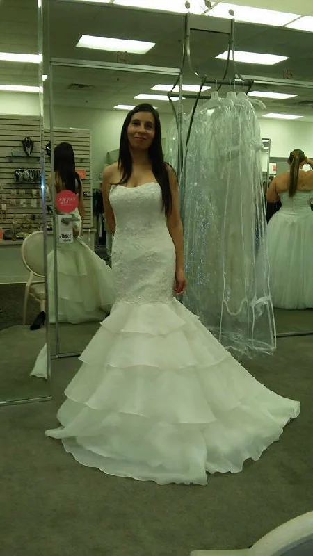 Wedding Dresses with Beaded Floral Wreath on the Bodice and Tulle Skirt and High Neck for a Delicate and Festive LookMelissa Sweet 25080482 Wedding Dresses with Beaded Floral Wreath on the Bodice and Tulle Skirt and High Neck for a Delicate and Festive LookMelissa Sweet 25080482