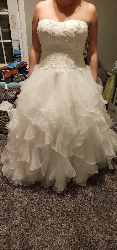 Printed Wedding Dresses with Floral Patterns and Satin Sash for a Romantic LookOleg Cassini 8CWG568 Printed Wedding Dresses with Floral Patterns and Satin Sash for a Romantic LookOleg Cassini 8CWG568