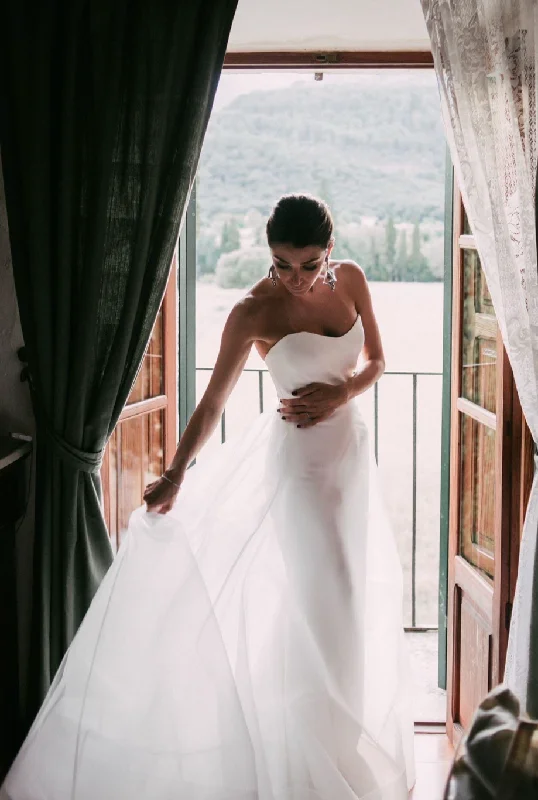 Organza Wedding Dresses with Sparkly Appliques and Beaded Waist for a Fairy Tale LookRomona Keveza RK6463 Organza Wedding Dresses with Sparkly Appliques and Beaded Waist for a Fairy Tale LookRomona Keveza RK6463