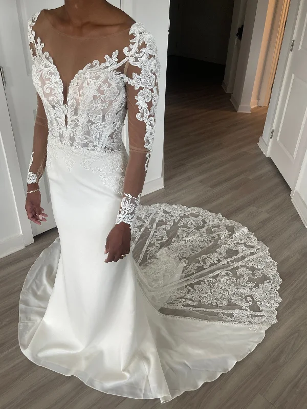 Wedding Dresses with Ruffled Sleeveless Top and Embroidered Skirt and Sequined Bodice for a Dramatic and Artistic LookSottero & Midgley Cambridge Dawn Wedding Dresses with Ruffled Sleeveless Top and Embroidered Skirt and Sequined Bodice for a Dramatic and Artistic LookSottero & Midgley Cambridge Dawn