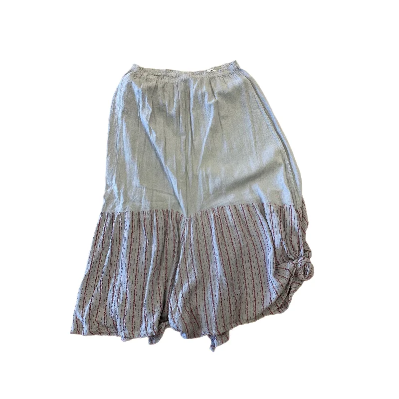 Wrap skirts with a wide waistbandSkirt Maxi By Oh My Gauze  Size: L
