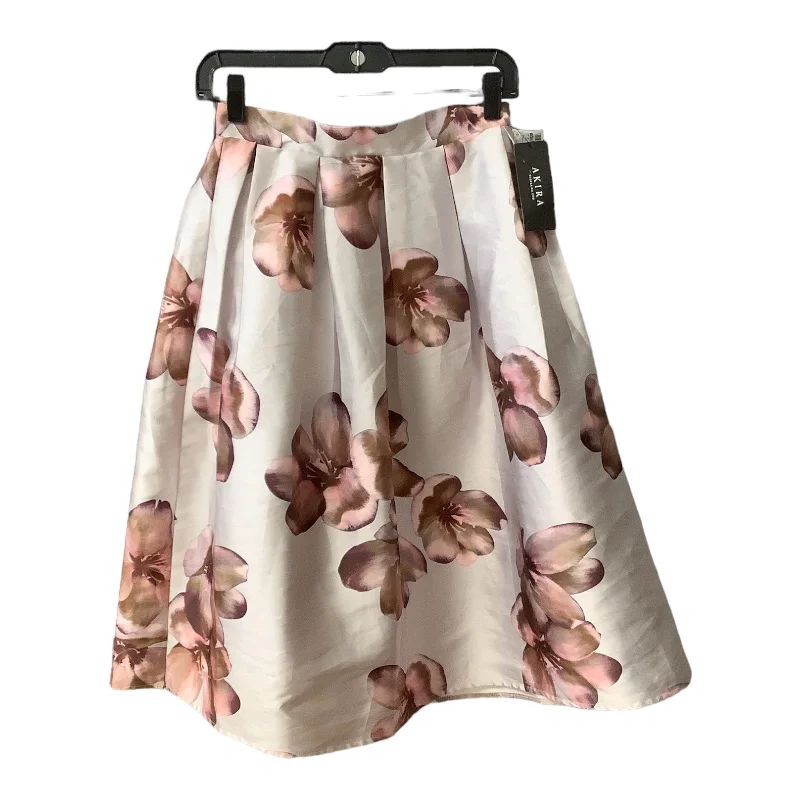 Sequined skirts with a sequined waistbandSkirt Midi By Akira  Size: S
