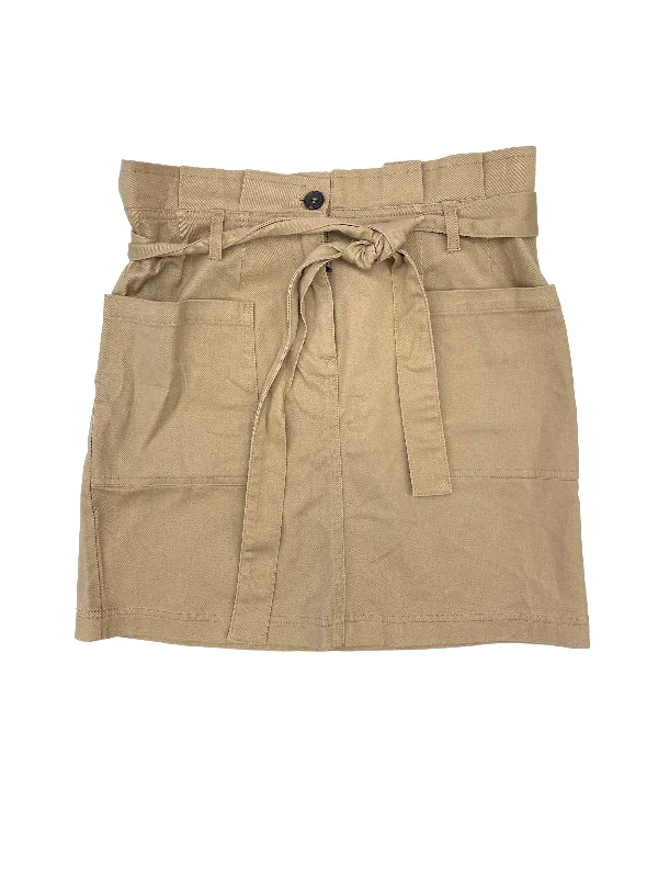 High waisted skirts with a flare from the hipSkirt Midi By Blu Pepper  Size: S
