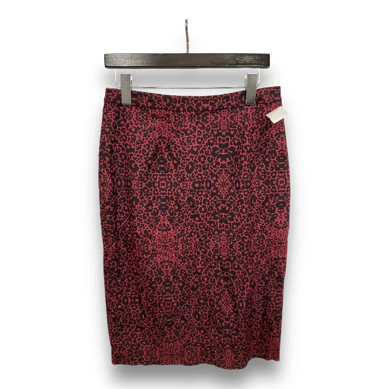 Wrap skirts in a stretchy jersey fabricSkirt Midi By Halogen  Size: 8