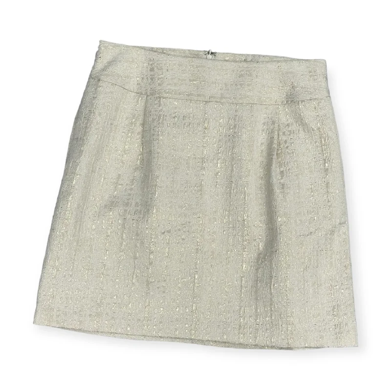 Pleated skirts in a metallic finishSkirt Midi By Merona  Size: 8