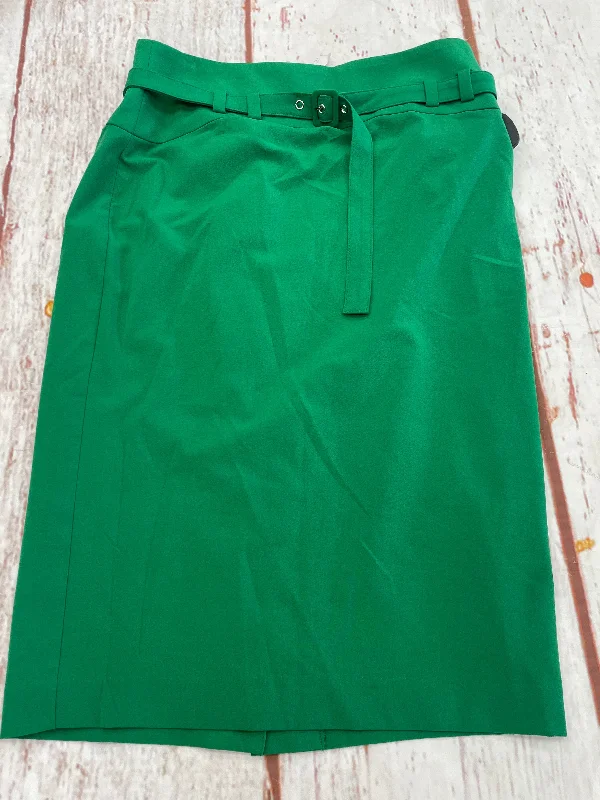 Denim skirts with a flapped pocketSkirt Midi By New York And Co  Size: 8