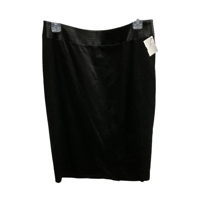 Mini denim skirts with a frayed hemSkirt Midi By St John Collection  Size: 10
