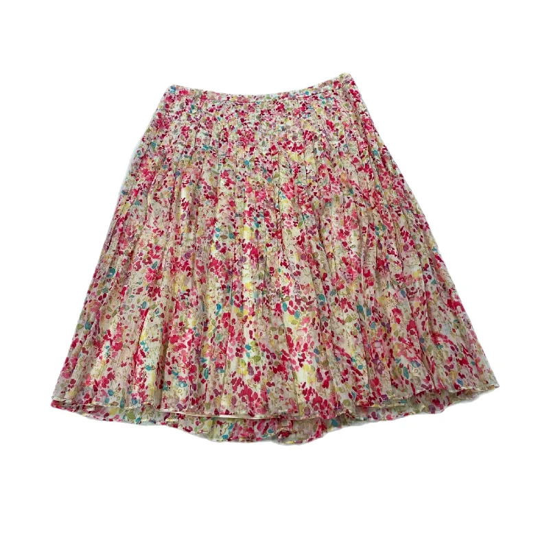 Long skirts with a split at the sideSkirt Midi By St John Collection  Size: 12