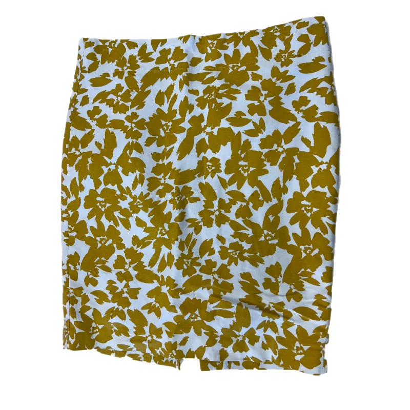 Long skirts with a tiered ruffle designSkirt Mini & Short By Loft  Size: 10