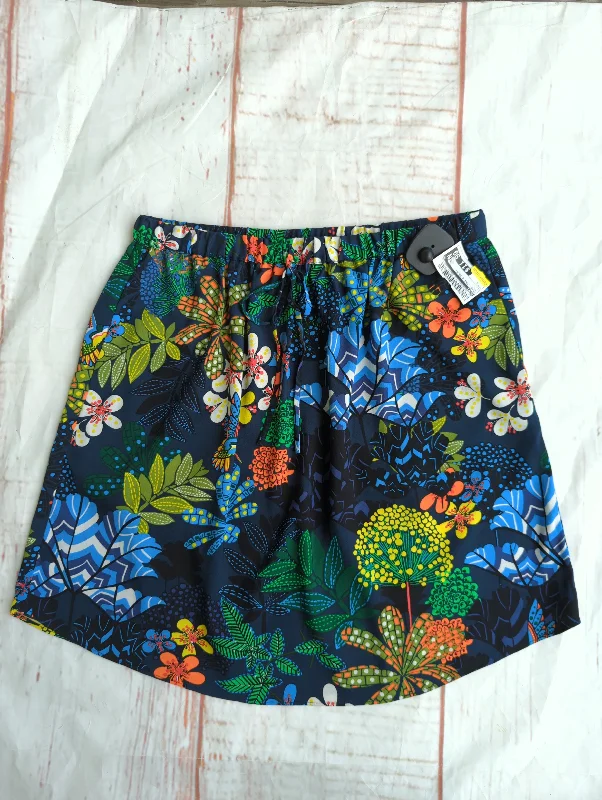A-line skirts with pockets for practicalitySkirt Mini & Short By Loft  Size: S