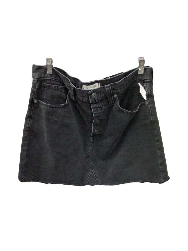 Leather skirts with a buckle detailSkirt Mini & Short By Madewell  Size: 10