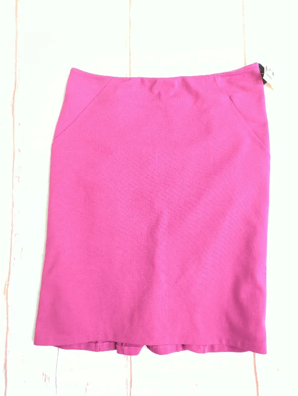 Pleated plaid skirts for a preppy styleSkirt Mini & Short By Ny Collection  Size: 6