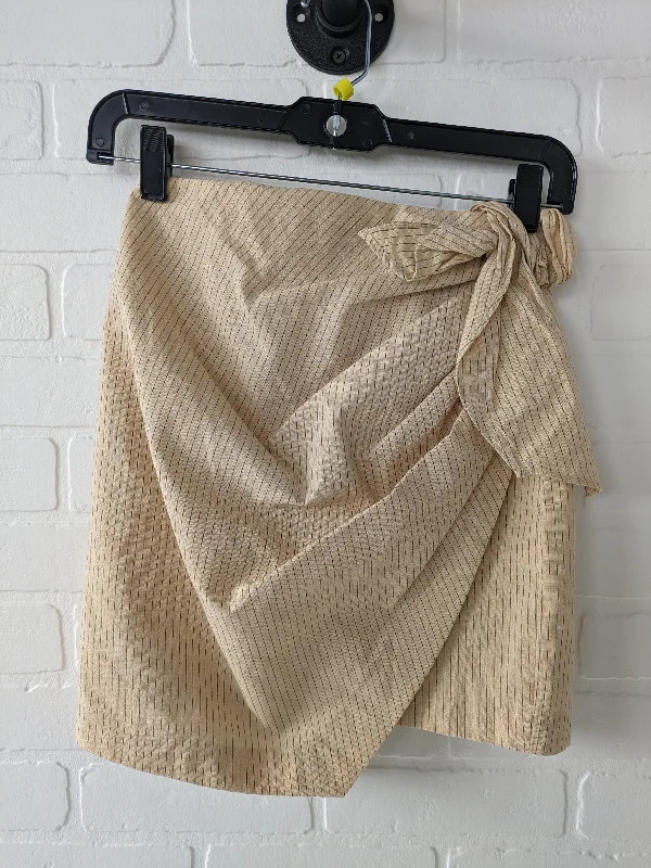 Leather skirts with a buckle detailSkirt Mini & Short By Zara  Size: 0