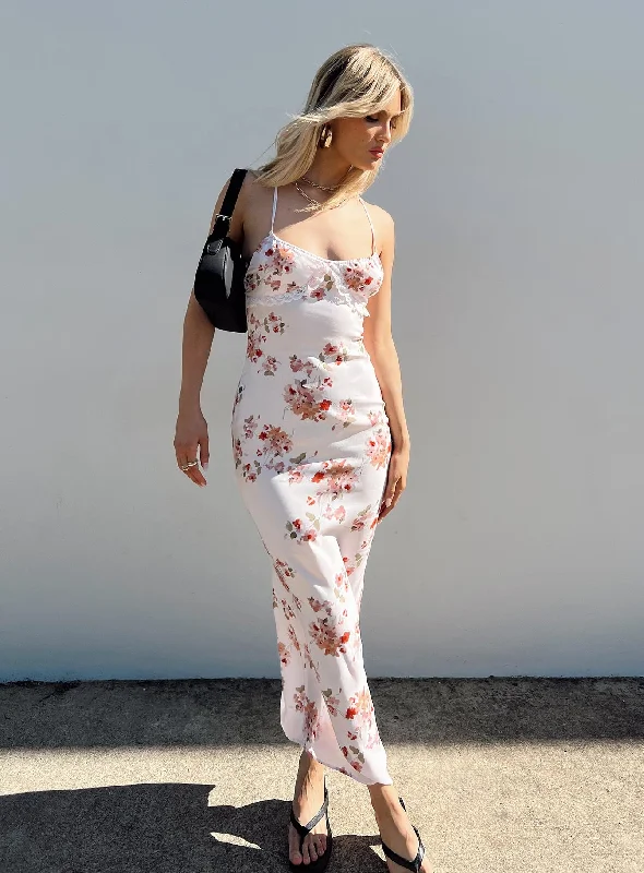 Maxi Dresses Embellished with Pearls for EleganceAmos Maxi Dress Pink Multi