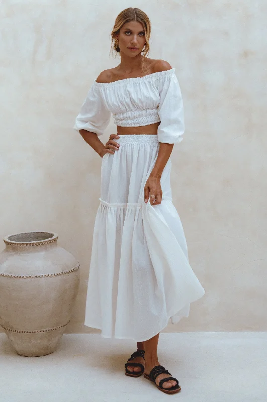Vintage - Inspired Maxi Dresses with Puffed SleevesAnnabelle Boho Linen Maxi Skirt