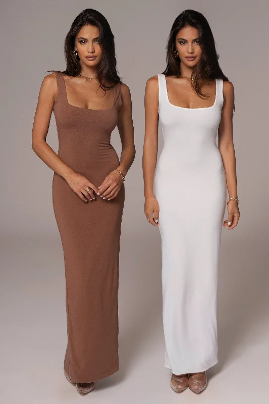 Maxi Dresses Ideal for Tropical GetawaysIvory/Pecan Keidi Reversible Maxi Dress
