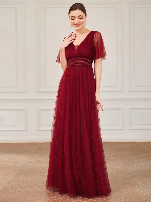 Plus - Size Maxi Dresses with Slimming EffectsPleated A-Line Short Sleeve Wide Waist Tulle Bridesmaid Dress