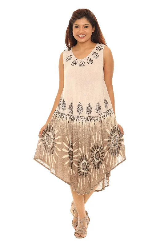 Vintage - inspired 50s midi dress with a classic silhouetteLeaf & Floral Print Midi Rayon Sundress