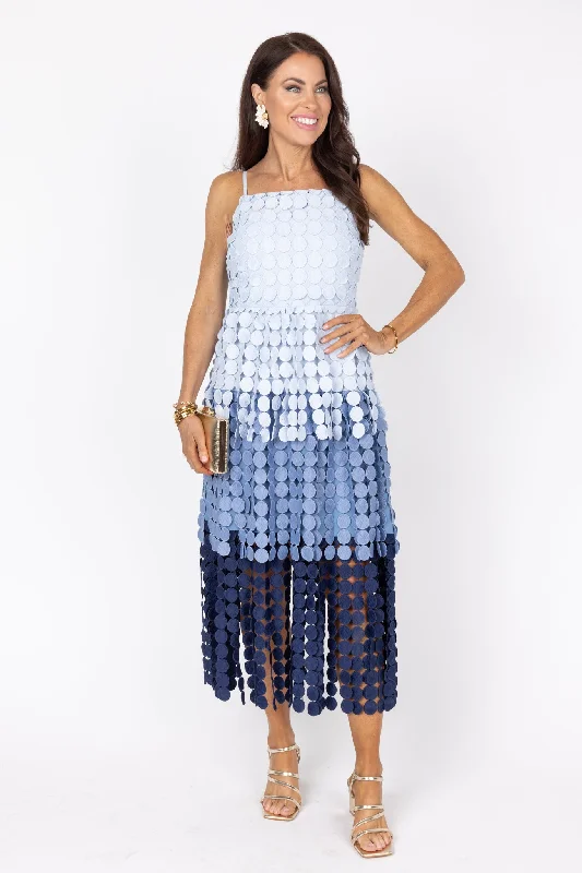 Vintage - inspired 50s midi dress with a classic silhouetteGloria Dress