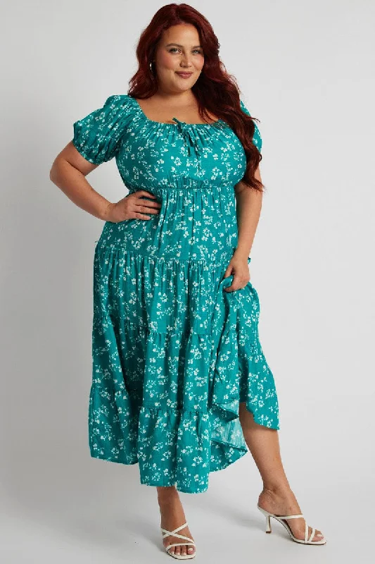 Appliqué - decorated midi dress for a unique and detailed styleGreen Ditsy Midi Dress Short Sleeve Ruched Bust