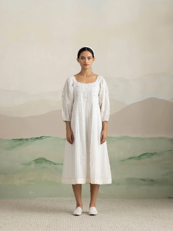 Collared midi dress for a more formal and put - together lookPartridge Hill Midi Dress