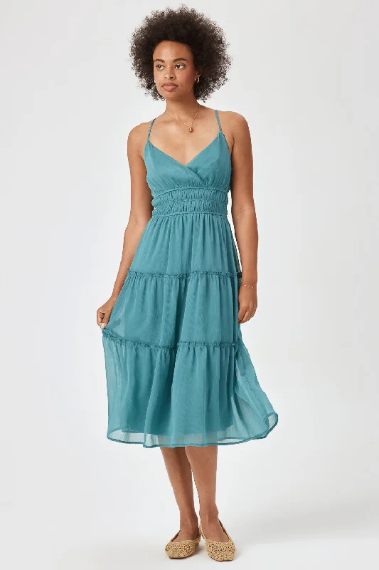 Cotton - blend midi dress for a comfortable and versatile choicePeacock Blue Chiffon Emma Midi Dress