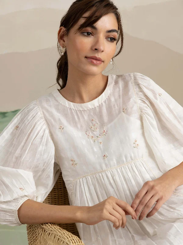 Embroidered lace midi dress for a romantic and delicate touchTea Ceremony Midi Dress