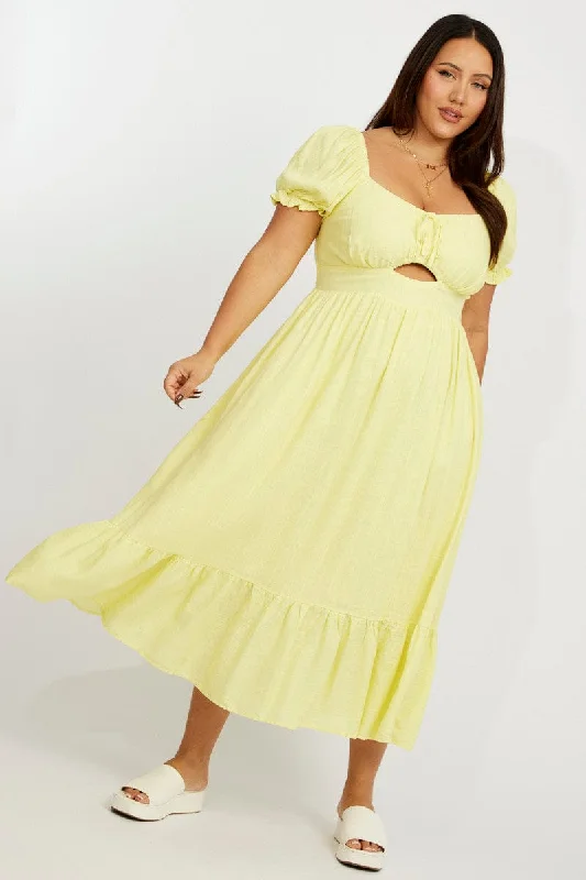 Backless midi dress for a sexy and glamorous appearanceYellow Midi Dress Short Sleeve Ruched Bust
